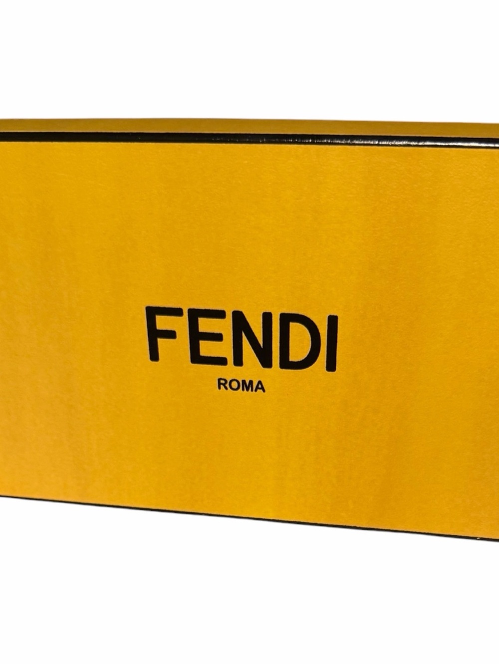 Fendi Zucca Print Fabric Wallet comes with box . - Picture 12 of 12